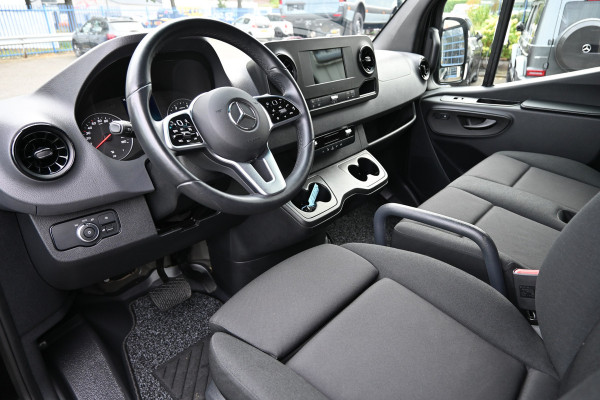 Mercedes-Benz Sprinter 317 CDI L3H2 RWD 3500 kg Trekhaak, LED, MBUX met camera en Parkeerpakket