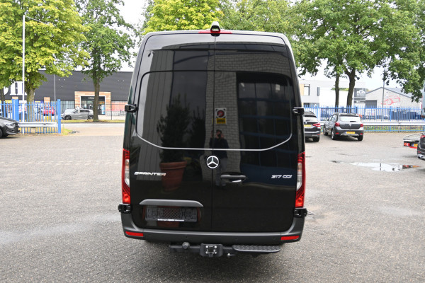 Mercedes-Benz Sprinter 317 CDI L3H2 RWD 3500 kg Trekhaak, LED, MBUX met camera en Parkeerpakket