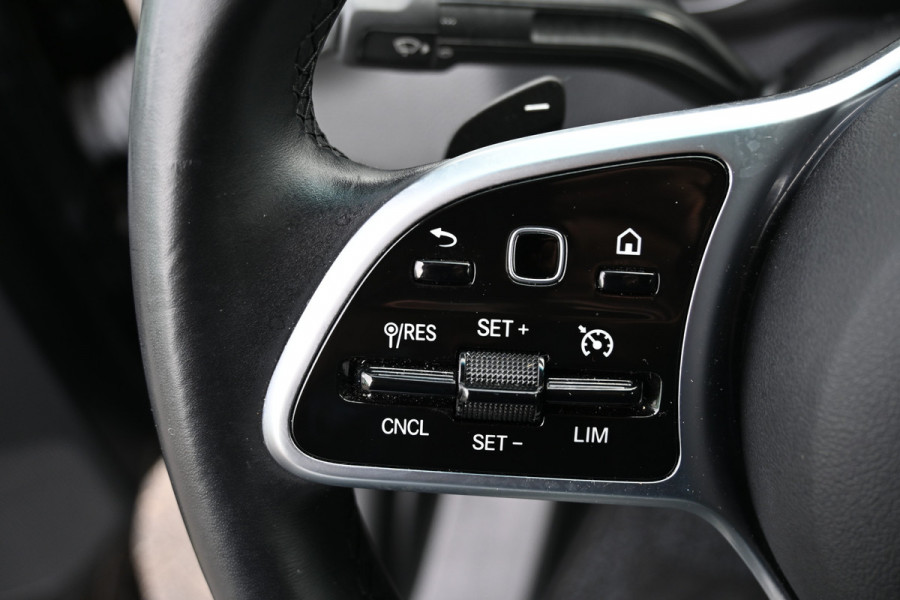 Mercedes-Benz Sprinter 317 CDI L3H2 RWD 3500 kg Trekhaak, LED, MBUX met camera en Parkeerpakket