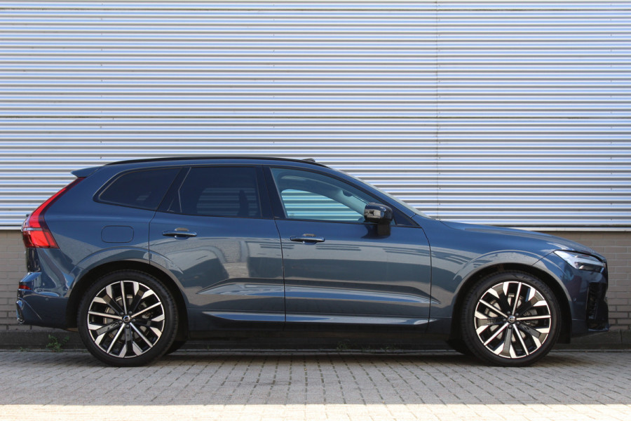 Volvo XC60 2.0 T8 Plug-in hybrid AWD Plus Dark | Facelift | Panoramadak | Massage | Bowers & Wilkins | Luchtvering