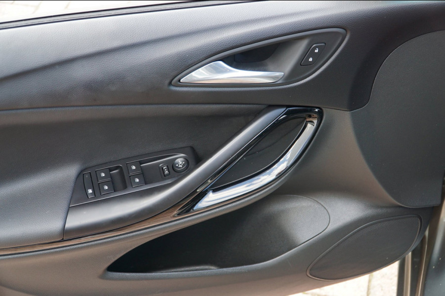 Opel Astra Sports Tourer 1.2 Elegance CAMERA TREKHAAK