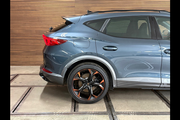 CUPRA Formentor 1.4 e-Hybrid VZ Perf. |245PK|19”|CUPRA SUPERSPORT | CARPLAY | MATRIX LED |WINTERPACK | KUIPSTOELEN | ASSISTPACK XL
