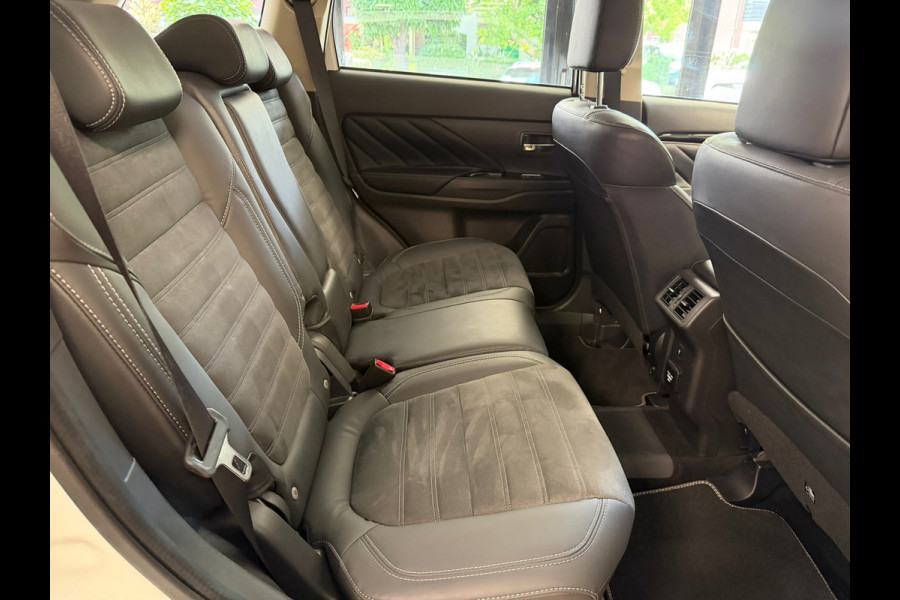 Mitsubishi Outlander 2.4 PHEV AUT. PLUG-IN CAMERA NAVIGATIE STOELVERWARMING PDC KEYLESS-GO CRUISE