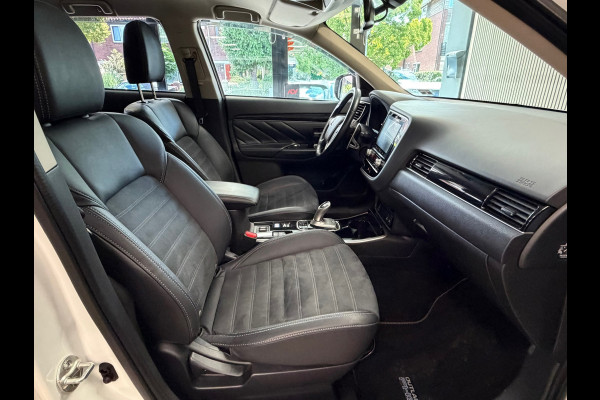 Mitsubishi Outlander 2.4 PHEV AUT. PLUG-IN CAMERA NAVIGATIE STOELVERWARMING PDC KEYLESS-GO CRUISE