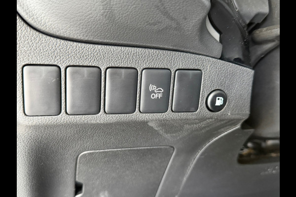 Mitsubishi Outlander 2.4 PHEV AUT. PLUG-IN CAMERA NAVIGATIE STOELVERWARMING PDC KEYLESS-GO CRUISE
