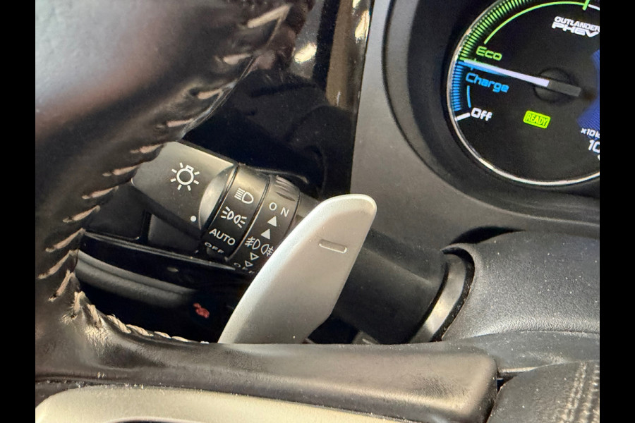 Mitsubishi Outlander 2.4 PHEV AUT. PLUG-IN CAMERA NAVIGATIE STOELVERWARMING PDC KEYLESS-GO CRUISE