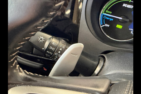 Mitsubishi Outlander 2.4 PHEV AUT. PLUG-IN CAMERA NAVIGATIE STOELVERWARMING PDC KEYLESS-GO CRUISE