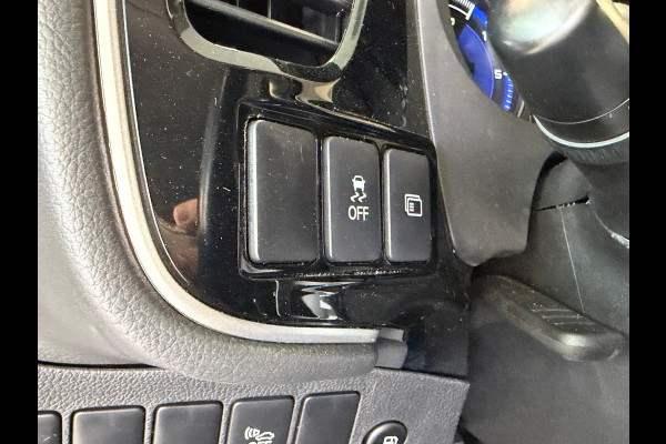 Mitsubishi Outlander 2.4 PHEV AUT. PLUG-IN CAMERA NAVIGATIE STOELVERWARMING PDC KEYLESS-GO CRUISE