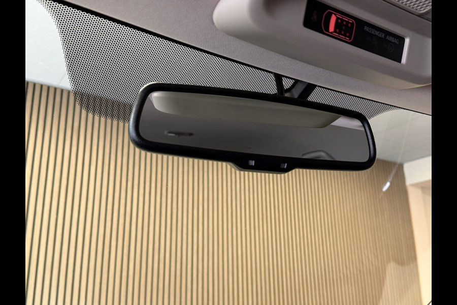 Mitsubishi Outlander 2.4 PHEV AUT. PLUG-IN CAMERA NAVIGATIE STOELVERWARMING PDC KEYLESS-GO CRUISE