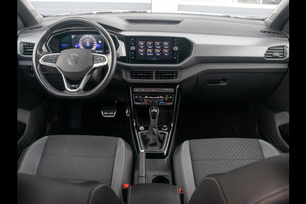 Volkswagen T-Cross 1.0 TSI R-Line l Automaat l R-Line l Achteruitrijcamera l Apple Car Play / Android auto l 18 Inch l Trekhaak
