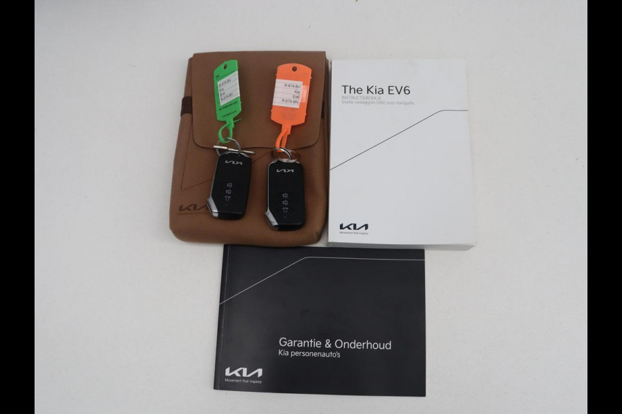 Kia EV6 GT-Line 77.4 kWh | SOH 95% | Trekhaak | Panoramadak | Head up | Adaptive cruise | 360 camera | Stoelventilatie | Stuur/stoel verwarming | Memory | Meridian Sound | Carplay |