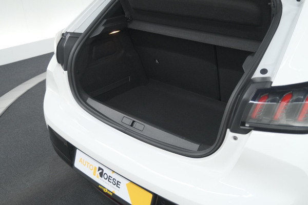 Peugeot 208 PureTech 75 Allure | Camera | Apple Carplay | Parkeersensoren | Climate Control