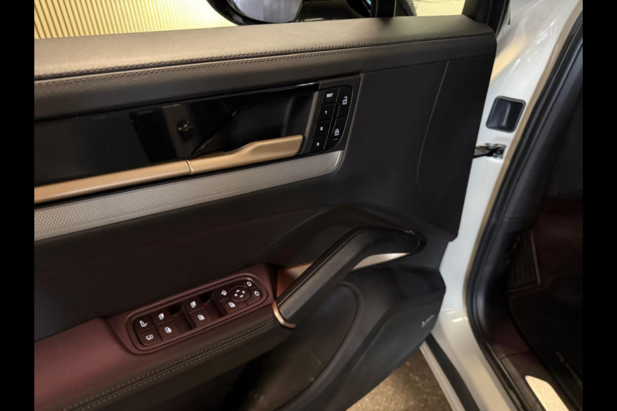 Porsche Cayenne Coupé 3.0 E-Hybrid SPORT DESIGN-SOH 91%-18 VOUDIG-BIJRIJDER DISPLAY-TREKHAAK-BOSE-SPORTUITLAAT-BTW