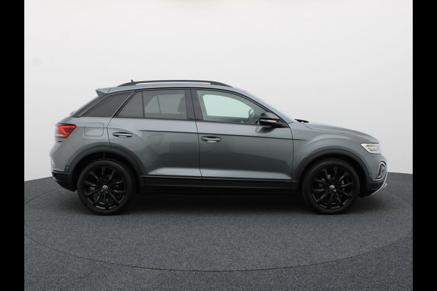 Volkswagen T-Roc 1.5 TSI Style | Trekhaak afnb. | Black Style | IQ light | Side Assist | Camera | Prijs Rijklaar !!