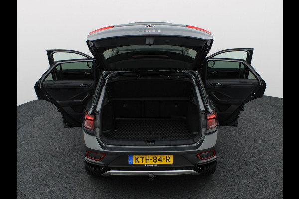 Volkswagen T-Roc 1.5 TSI Style | Trekhaak afnb. | Black Style | IQ light | Side Assist | Camera | Prijs Rijklaar !!