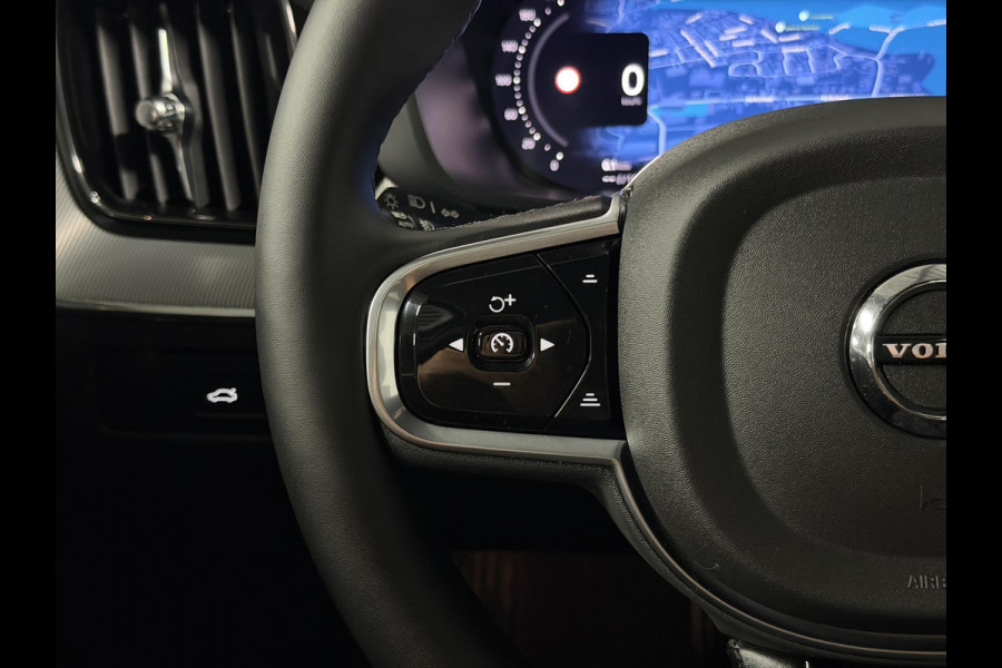 Volvo XC60 2.0 T8 Plug-in hybrid AWD Plus Dark Open dak | Adapt. cruise | Harman/Kardon | 360 camera | Stuur-/Stoelverwarming | Achterbank verwarmd