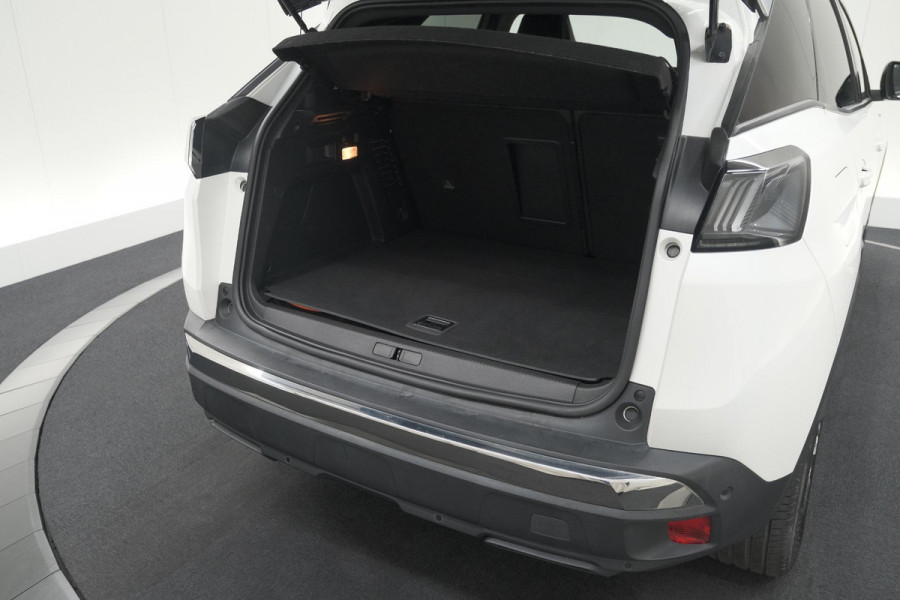 Peugeot 3008 1.6 Plug-in HYbrid 225 Allure | Camera | Dodehoekdetectie | Navigatie | Apple Carplay