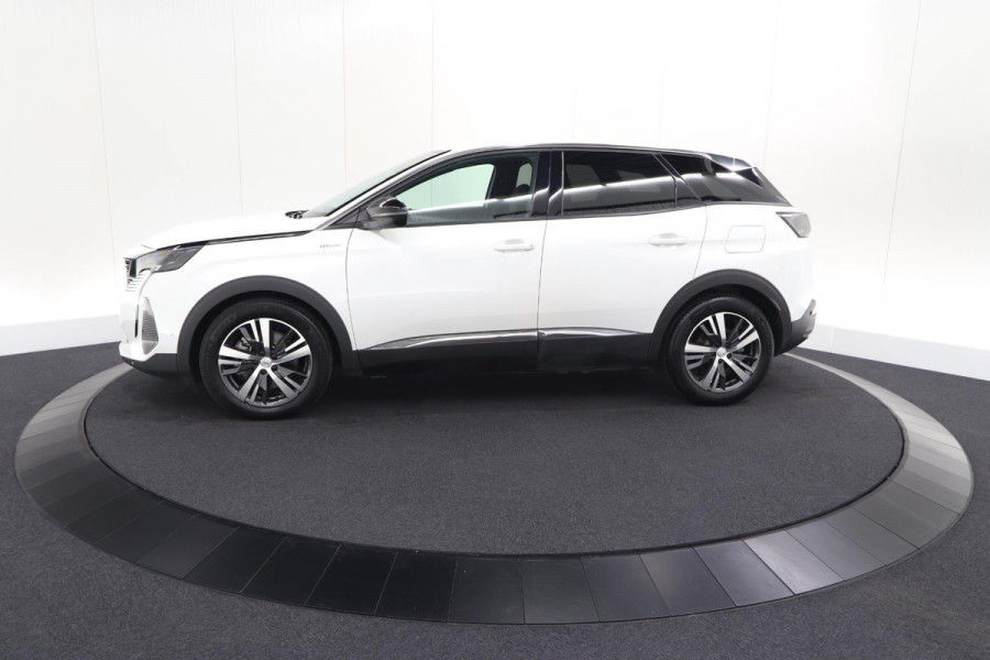 Peugeot 3008 1.6 Plug-in HYbrid 225 Allure | Camera | Dodehoekdetectie | Navigatie | Apple Carplay