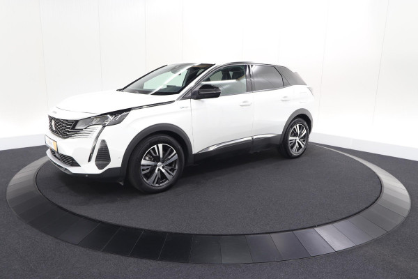 Peugeot 3008 1.6 Plug-in HYbrid 225 Allure | Camera | Dodehoekdetectie | Navigatie | Apple Carplay