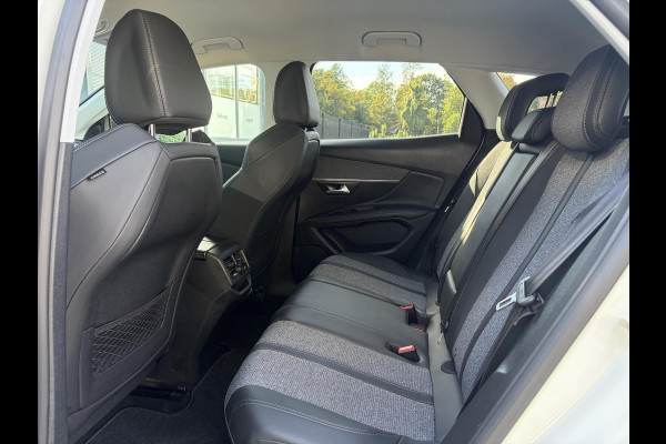 Peugeot 3008 1.2 PureTech Allure ✓1e Eigenaar✓D-riem vv 2024✓360° Camera✓Navi✓Trekhaak✓Carplay✓131pk✓Dealer Onderhouden✓Keyless✓Memory stoelen✓Halfleder✓Pdc V+A✓Stoelverw✓Dodehoeksensor✓17''Lm velgen✓N.A.P✓Apk tot 03-2027