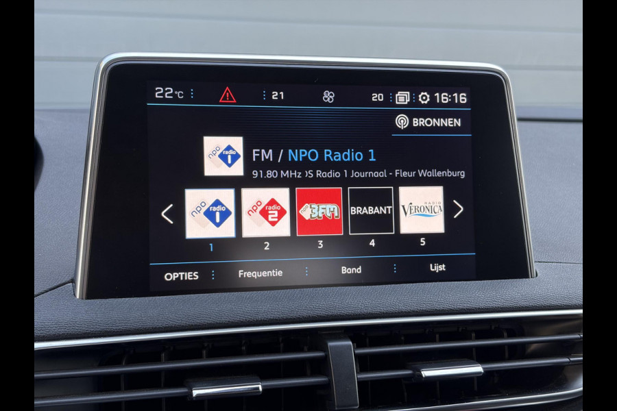 Peugeot 3008 1.2 PureTech Allure ✓1e Eigenaar✓D-riem vv 2024✓360° Camera✓Navi✓Trekhaak✓Carplay✓131pk✓Dealer Onderhouden✓Keyless✓Memory stoelen✓Halfleder✓Pdc V+A✓Stoelverw✓Dodehoeksensor✓17''Lm velgen✓N.A.P✓Apk tot 03-2027