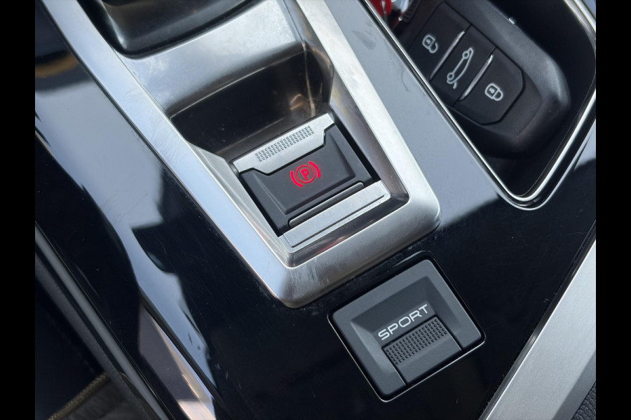 Peugeot 3008 1.2 PureTech Allure ✓1e Eigenaar✓D-riem vv 2024✓360° Camera✓Navi✓Trekhaak✓Carplay✓131pk✓Dealer Onderhouden✓Keyless✓Memory stoelen✓Halfleder✓Pdc V+A✓Stoelverw✓Dodehoeksensor✓17''Lm velgen✓N.A.P✓Apk tot 03-2027