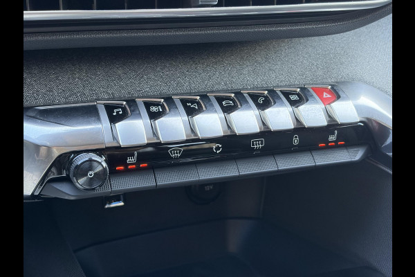 Peugeot 3008 1.2 PureTech Allure ✓1e Eigenaar✓D-riem vv 2024✓360° Camera✓Navi✓Trekhaak✓Carplay✓131pk✓Dealer Onderhouden✓Keyless✓Memory stoelen✓Halfleder✓Pdc V+A✓Stoelverw✓Dodehoeksensor✓17''Lm velgen✓N.A.P✓Apk tot 03-2027