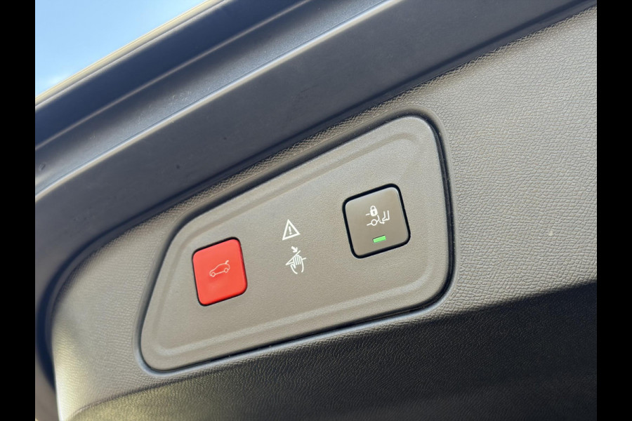 Peugeot 3008 1.2 PureTech Allure ✓1e Eigenaar✓D-riem vv 2024✓360° Camera✓Navi✓Trekhaak✓Carplay✓131pk✓Dealer Onderhouden✓Keyless✓Memory stoelen✓Halfleder✓Pdc V+A✓Stoelverw✓Dodehoeksensor✓17''Lm velgen✓N.A.P✓Apk tot 03-2027