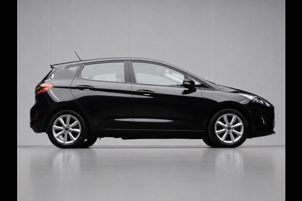 Ford Fiesta 1.1 Trend Sport (APPLE CARPLAY,NAVI,PDC,CLIMATE,CRUISE,LED,SPORTSTOELEN,LM VELGEN,NETTE STAAT)
