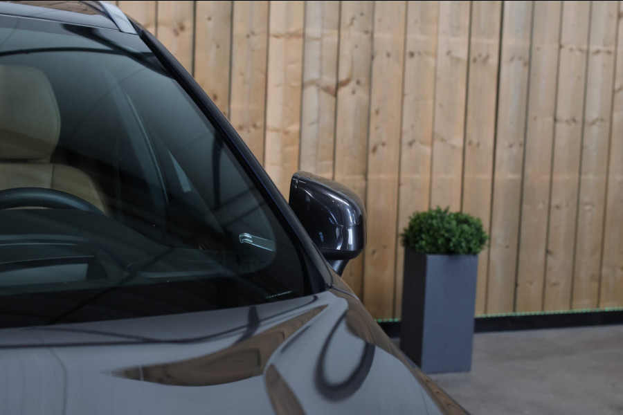 Volvo XC60 2.0 T8 Plug-in hybrid AWD Inscription *B&W*Pano*Massage*