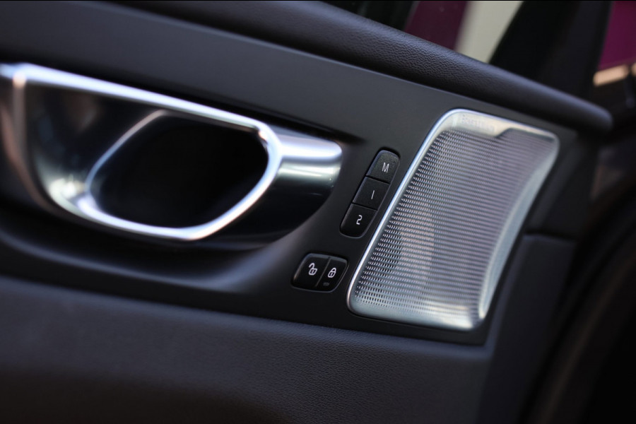 Volvo XC60 2.0 T8 Plug-in hybrid AWD Inscription *B&W*Pano*Massage*