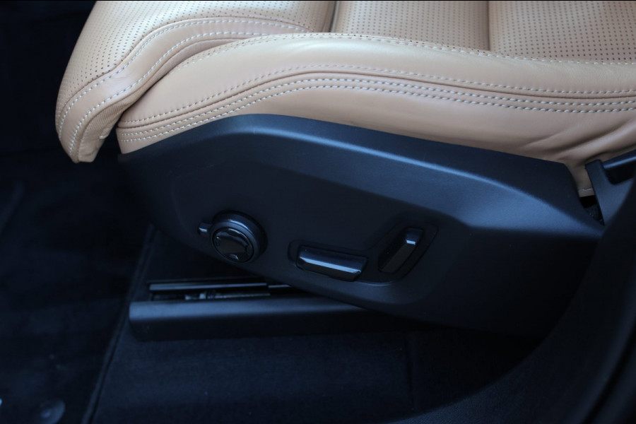 Volvo XC60 2.0 T8 Plug-in hybrid AWD Inscription *B&W*Pano*Massage*