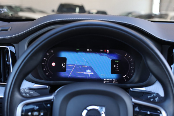 Volvo XC60 2.0 T8 Plug-in hybrid AWD Inscription *B&W*Pano*Massage*