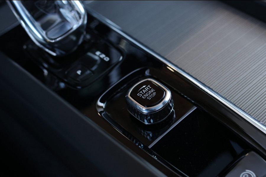 Volvo XC60 2.0 T8 Plug-in hybrid AWD Inscription *B&W*Pano*Massage*