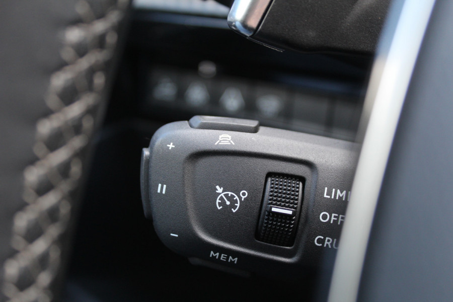 Peugeot 508 1.6 PureTech 181PK Blue Lease Allure | Trekhaak | Focal | Leder | BLIS | Massage | Origin NL