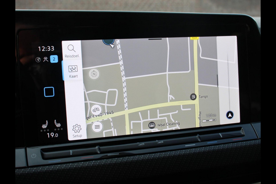 Volkswagen Golf 1.5 eTSI 150pk DSG R-Line Panorama dak Navigatie Apple Carplay/Android Auto Climate Control Camera Dab Extra Getint Glas Adaptieve Cruise Control Virtual Cockpit Lichtmetalen Velgen