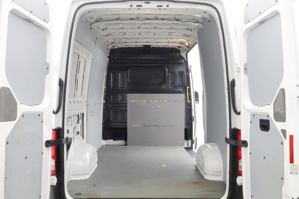Volkswagen Crafter 35 2.0 TDI 140pk E6 L3H3 (L2H2) Trendline Airco 04-2018