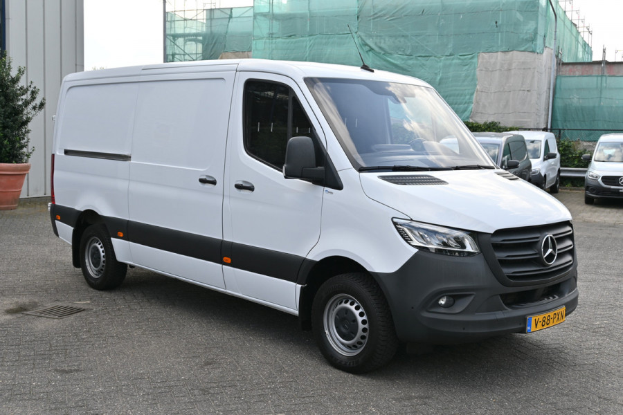 Mercedes-Benz Sprinter 315 CDI L2H1 RWD LED, Geveerde stoel, Apple Carplay/Android Auto