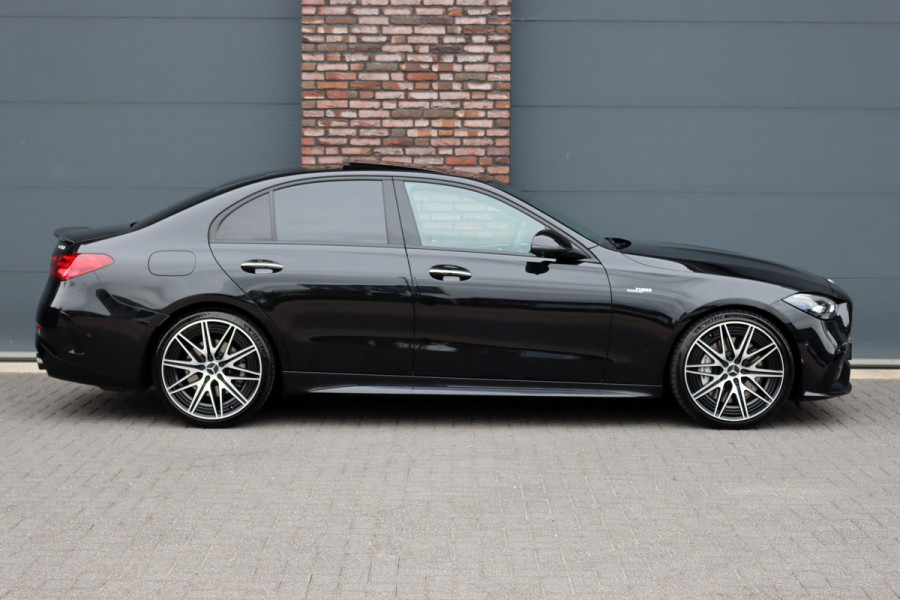 Mercedes-Benz C-Klasse AMG 43 4MATIC | 408pk | Achterasbesturing | Distronic+ | Carbon | Panoramadak | Sportpakket | HUD | Surround Camera | Digital Light | Burmester |  Luchtkwaliteitspakket |