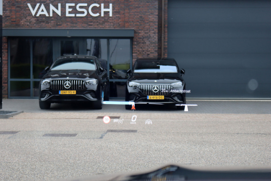 Mercedes-Benz C-Klasse AMG 43 4MATIC | 408pk | Achterasbesturing | Distronic+ | Carbon | Panoramadak | Sportpakket | HUD | Surround Camera | Digital Light | Burmester |  Luchtkwaliteitspakket |