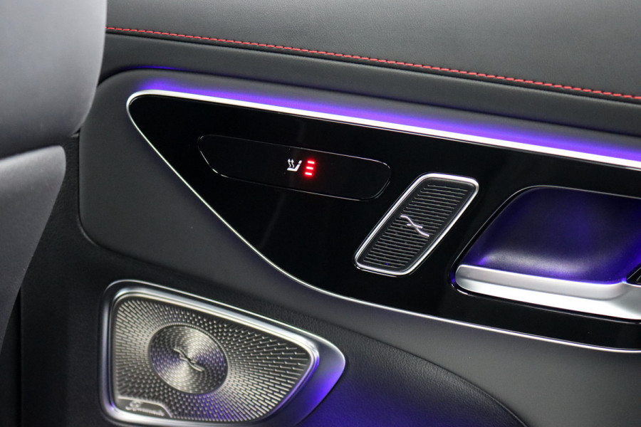 Mercedes-Benz C-Klasse AMG 43 4MATIC | 408pk | Achterasbesturing | Distronic+ | Carbon | Panoramadak | Sportpakket | HUD | Surround Camera | Digital Light | Burmester |  Luchtkwaliteitspakket |