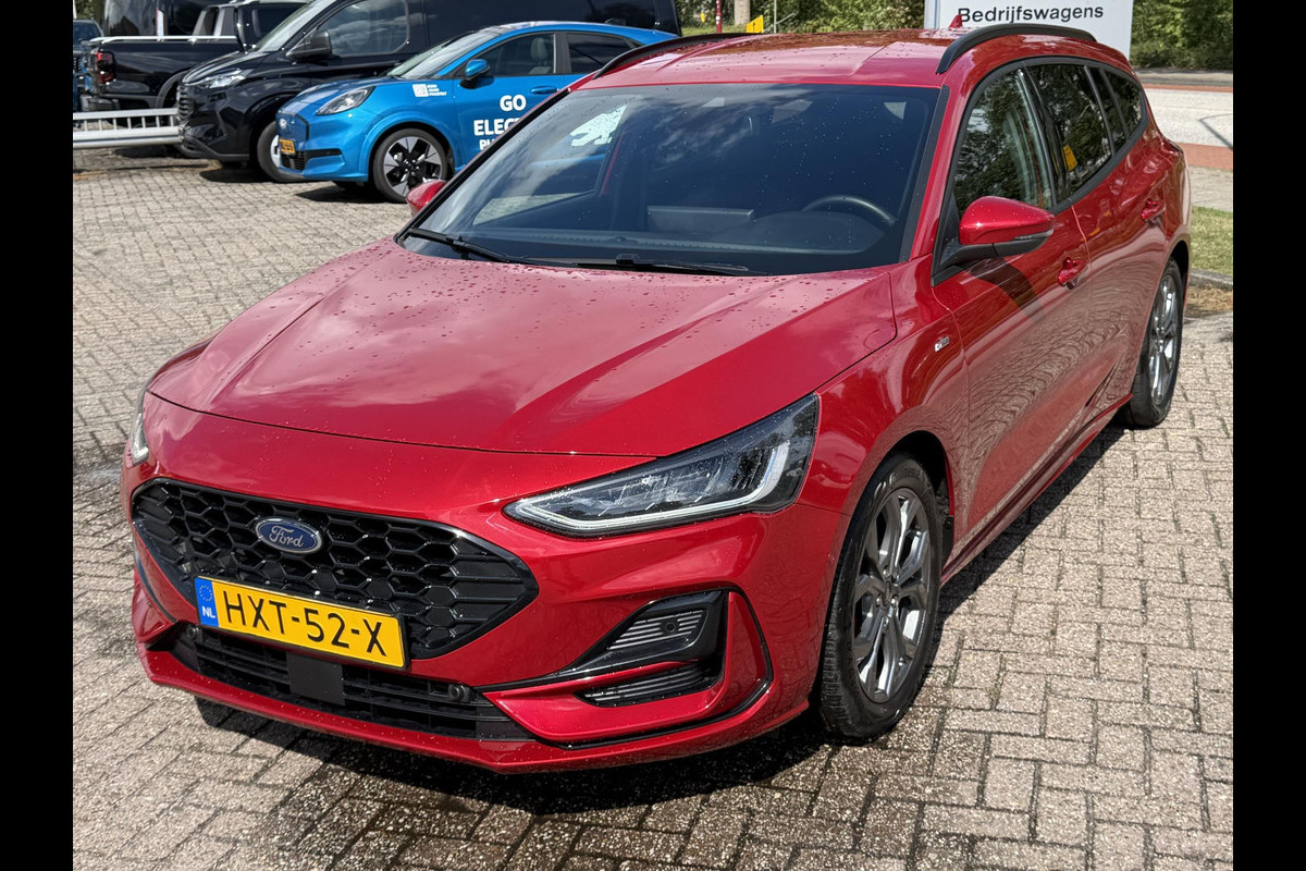 Ford FOCUS Wagon 1.0 EcoBoost Hybrid ST Line X | 155 PK | Winterpack | Driver Assistance Pack | AGR stoel | Achteruitrijcamera