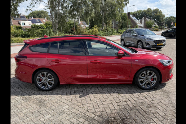 Ford FOCUS Wagon 1.0 EcoBoost Hybrid ST Line X | 155 PK | Winterpack | Driver Assistance Pack | AGR stoel | Achteruitrijcamera