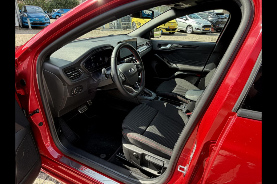 Ford FOCUS Wagon 1.0 EcoBoost Hybrid ST Line X | 155 PK | Winterpack | Driver Assistance Pack | AGR stoel | Achteruitrijcamera
