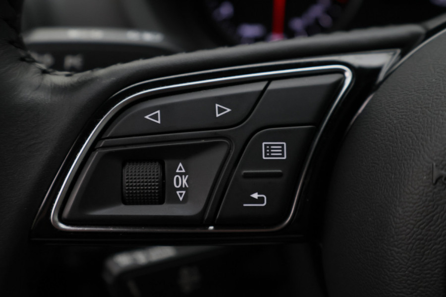 Audi A3 Limousine 30 TFSI Pro Line Leer, Airco, Bi-Xenon, Cruise, Navigatie, Bluetooth, PDC, 18''