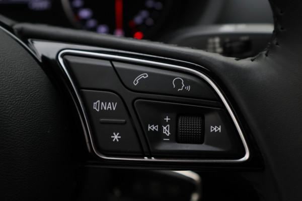Audi A3 Limousine 30 TFSI Pro Line Leer, Airco, Bi-Xenon, Cruise, Navigatie, Bluetooth, PDC, 18''