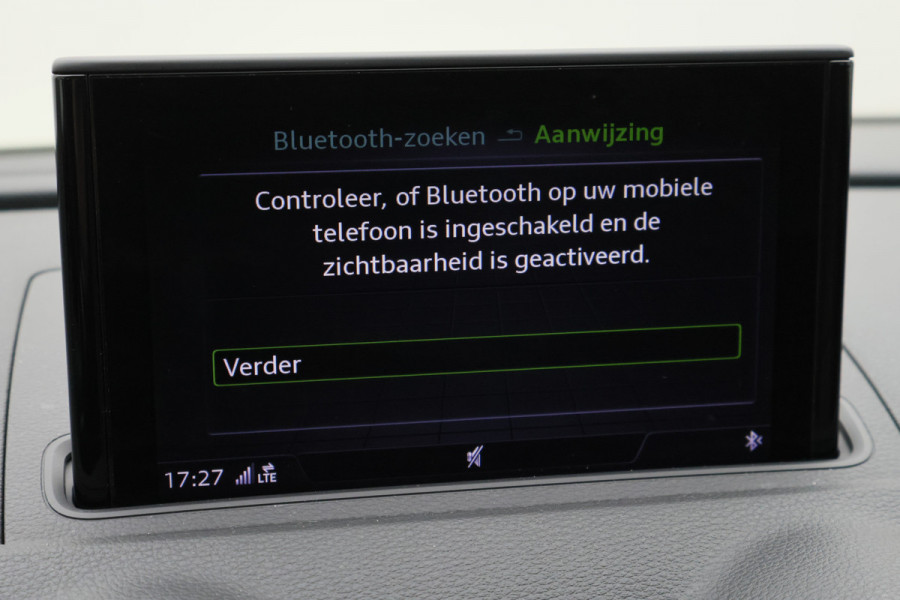Audi A3 Limousine 30 TFSI Pro Line Leer, Airco, Bi-Xenon, Cruise, Navigatie, Bluetooth, PDC, 18''