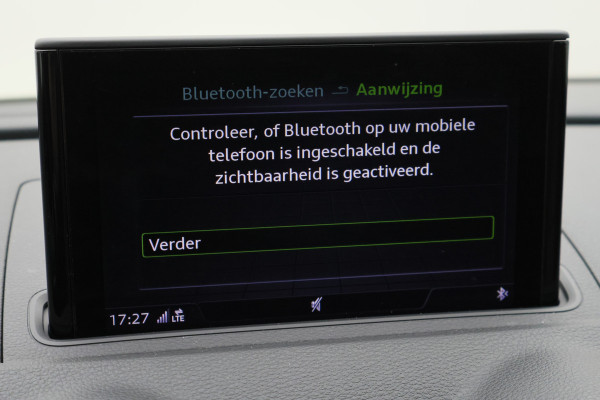 Audi A3 Limousine 30 TFSI Pro Line Leer, Airco, Bi-Xenon, Cruise, Navigatie, Bluetooth, PDC, 18''