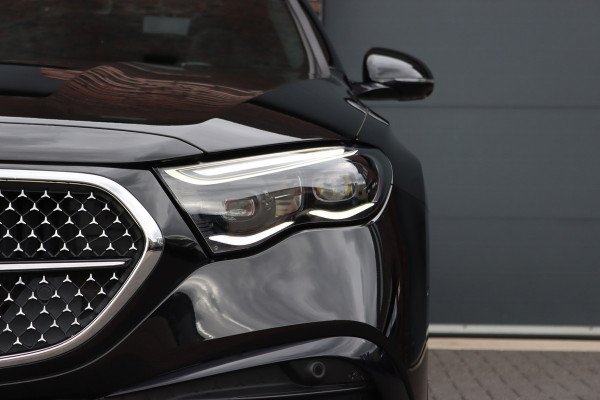 Mercedes-Benz E-Klasse 300 e AMG Line | Hyperscreen | Distronic+ | Massage | Zonnerollo's | Trekhaak | Soft-Close | Vlakkenverwarming | Stoelventilatie | HUD | Digital Light | Surround Camera |
