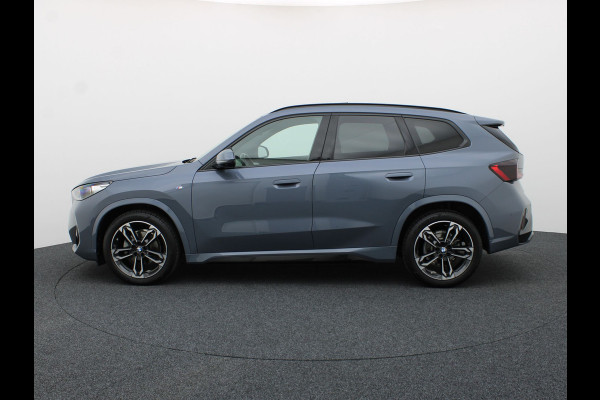 BMW X1 sDrive18i | M-Sport | Pano | Memory | 360 Camera | Head Up | Keyless | Harman/ Kardon | Prijs Rijklaar !!